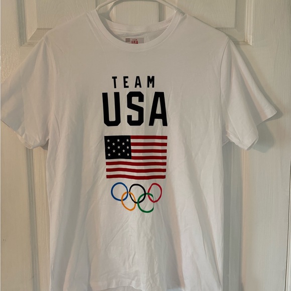 NWOT Team USA Olympic Rings Graphic Tee White Medium Patriotic USA Flag Shirt - Picture 7 of 7
